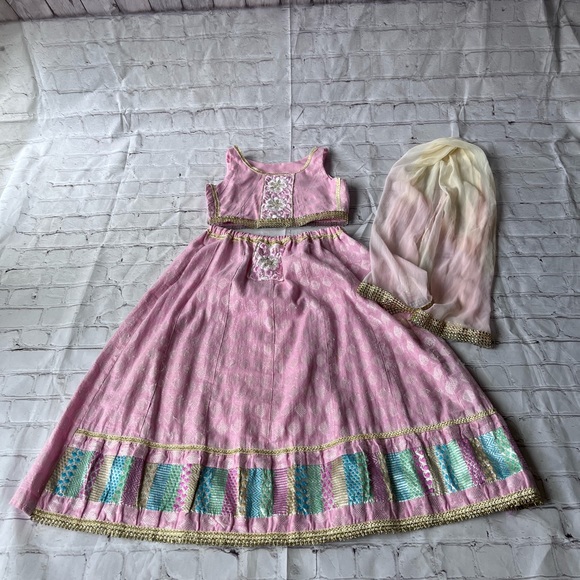 Girls Summer Rose Lehenga Choli with Dupatta 5/6 - Picture 3 of 11